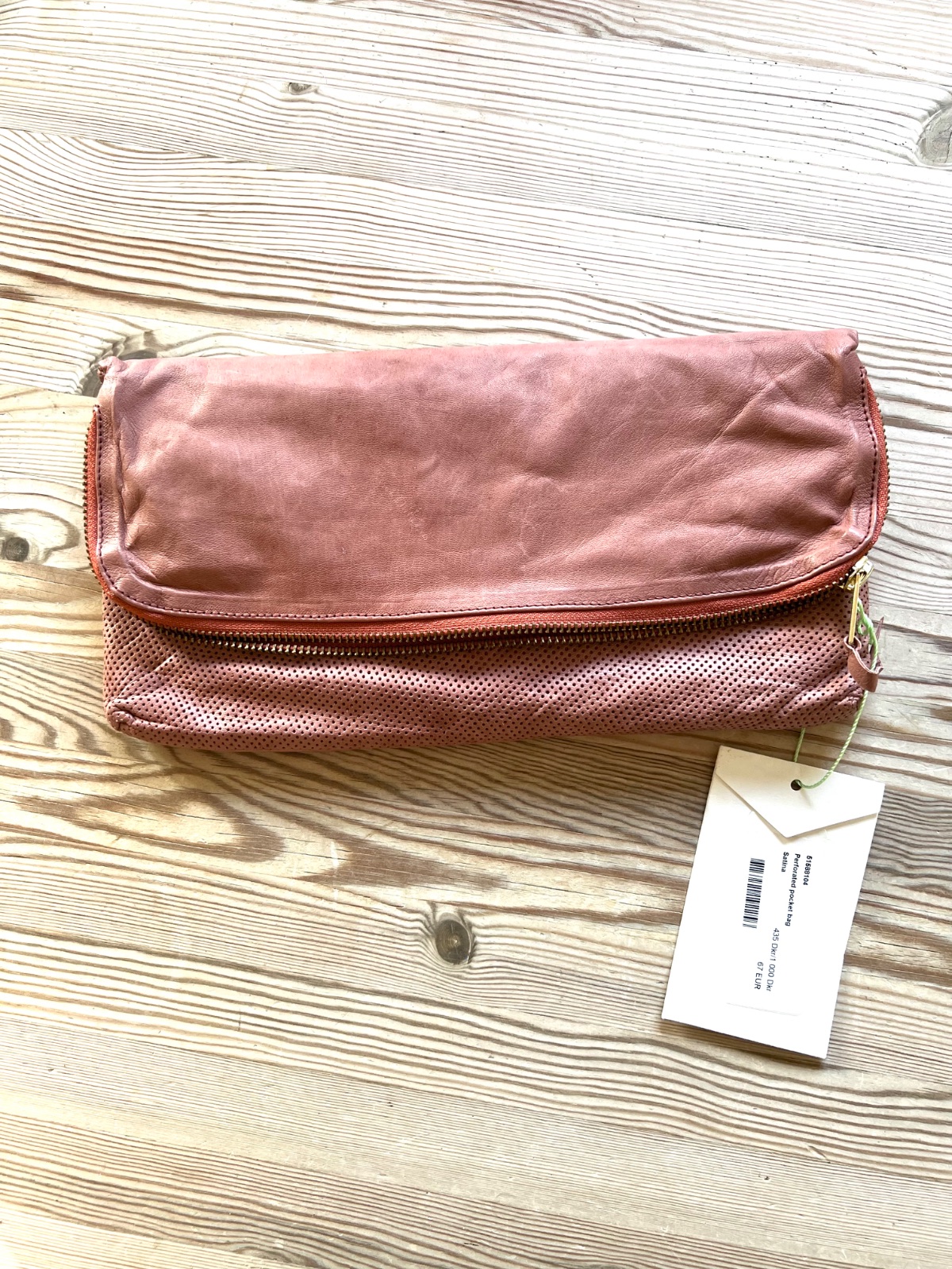 Rabens Saloner Clutch